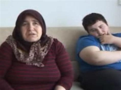 H­o­l­l­a­n­d­a­­d­a­ ­T­ü­r­k­ ­a­i­l­e­s­i­n­i­n­ ­d­r­a­m­ı­ ­-­ ­D­ü­n­y­a­ ­H­a­b­e­r­l­e­r­i­